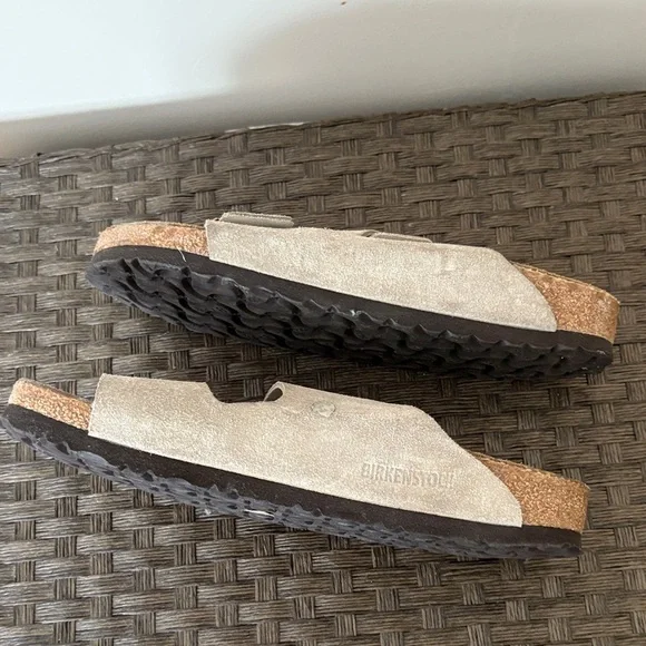 Birkenstock Light Tan Suede Sandals - Picture 3 of 4